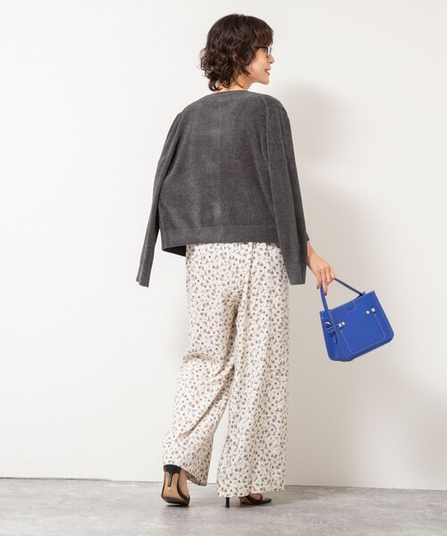 Rie Miller（リエミラー）の「《手洗い可能》《アンサンブル対応》モールヤーンクルーネックカーディガン（カーディガン/ボレロ・レディース・ボルドー/ブルー/ベビーピンク/グレー・38）」の16枚目の写真