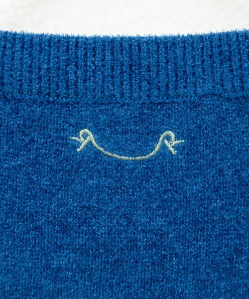 Rie Miller（リエミラー）の「《手洗い可能》《アンサンブル対応》モールヤーンクルーネックカーディガン（カーディガン/ボレロ・レディース・ボルドー/ブルー/ベビーピンク/グレー・38）」の9枚目の写真