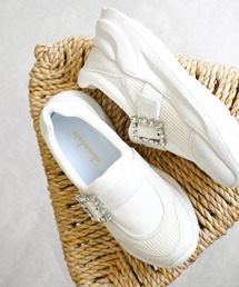 chocolates（チョコラテス）の「ボリュームソール ビジューバックル スニーカー（スニーカー）」