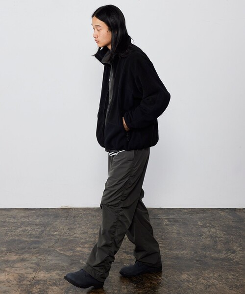 BEAMS(ビームス)の「ワイドストレート パッカリング イージーパンツ (撥水)(その他パンツ・メンズ・チャコールグレー/ブラック/ベージュ・M/S/XL/L)」の6枚目の写真