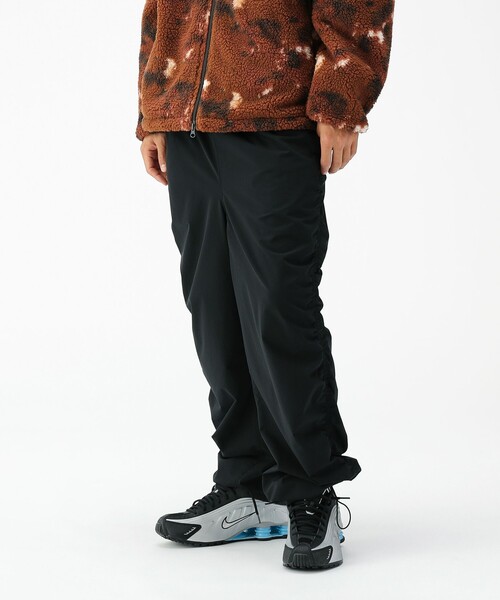 BEAMS(ビームス)の「ワイドストレート パッカリング イージーパンツ (撥水)(その他パンツ・メンズ・チャコールグレー/ブラック/ベージュ・M/S/XL/L)」の16枚目の写真