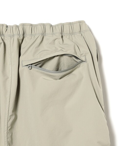 BEAMS(ビームス)の「ワイドストレート パッカリング イージーパンツ (撥水)(その他パンツ・メンズ・チャコールグレー/ブラック/ベージュ・M/S/XL/L)」の21枚目の写真