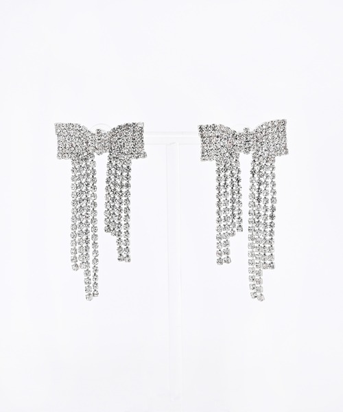 Narcissus（ナルシス）の「リボンビジューピアス　ビッグリボン　　オケージョン　パーティー（ピアス（両耳用）・レディース・シルバー・FREE）」の4枚目の写真