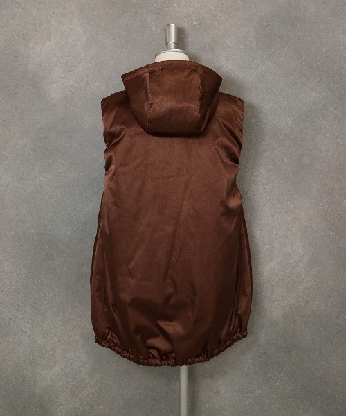 komari 　　　PICONE ピッコーネ　コート　フード付き中綿ベスト STUDIO PICONE（スタジオピッコーネ）の「フード付き撥水中綿ベスト