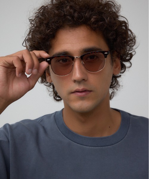 AZUL by moussy（アズールバイマウジー）の「ハーフスリムフレームアイウェア（メガネ・メンズ・ブラウン系その他/ブラック系その他・FREE）」の2枚目の写真