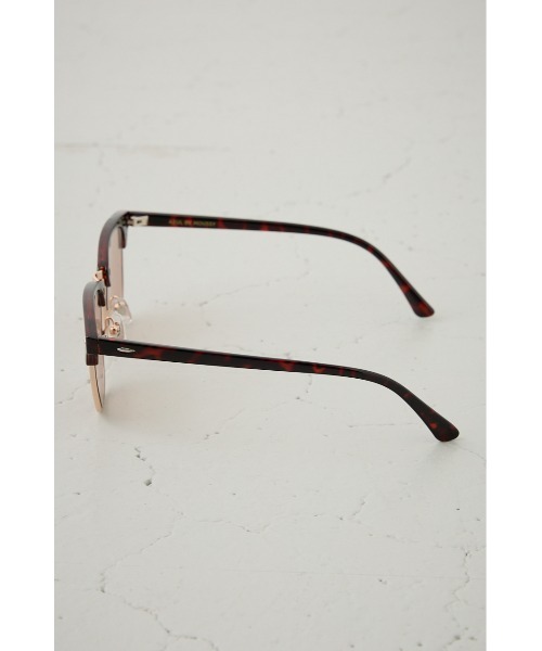 AZUL by moussy（アズールバイマウジー）の「ハーフスリムフレームアイウェア（メガネ・メンズ・ブラウン系その他/ブラック系その他・FREE）」の15枚目の写真