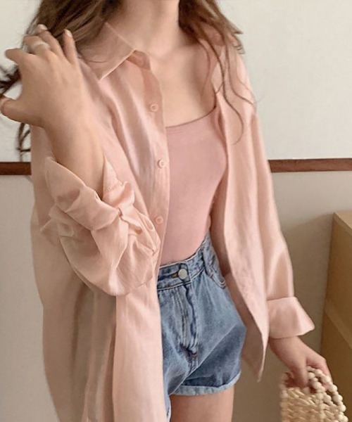 cammie(キャミー)の「バックオープンシアーブラウス(シャツ/ブラウス・レディース・ピンク/ライトブルー/オフホワイト・MEDIUM/LARGE)」の3枚目の写真
