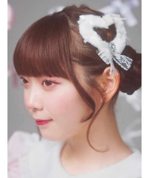 Ank Rouge(アンクルージュ)の「ファーのハートピン(ヘアピン・レディース・ピンク/ホワイト/ブラック・FREE)」の2枚目の写真