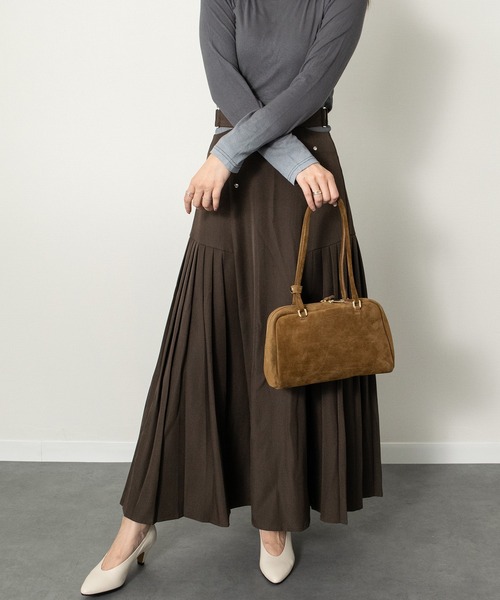 CHRISTIAN VILLA(クリスチャンヴィラ)の「【CHRISTIAN VILLA】ミディアムサイズレザーショルダーバッグ(Q56451)(ショルダーバッグ・レディース・ブラウン系その他/ブラック・ALL)」の12枚目の写真