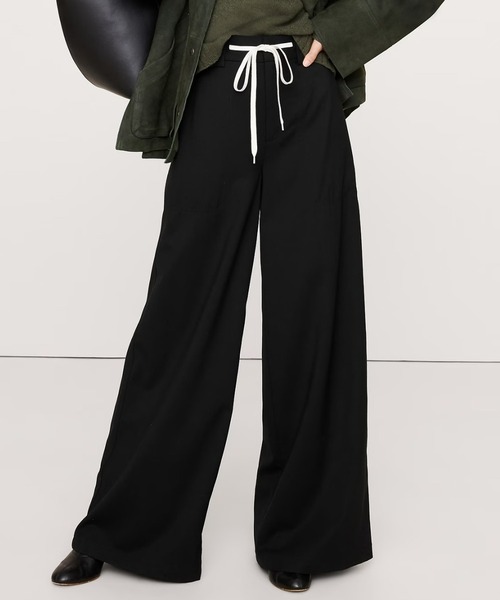 Banana Republic(バナナリパブリック)の「ハイライズ ワイドレッグ イタリアンウール パンツ(その他パンツ・レディース・ブラック/ブルー/ライトグレー・0/8/6/4/2)」の2枚目の写真