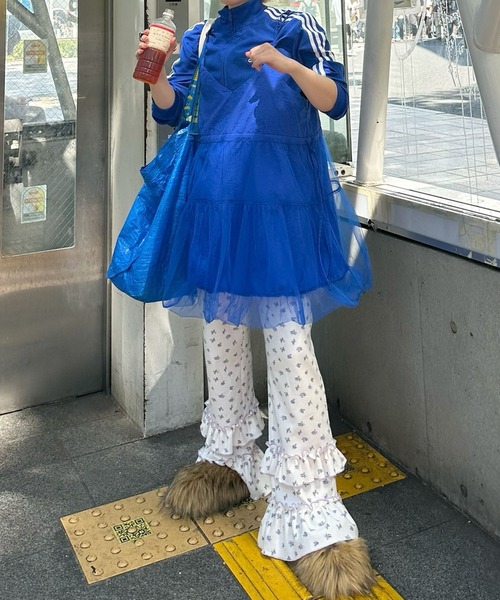 Alley Tokyo(アリートーキョー)の「マルチウェイ過ぎるチュールコルセットワンピ(ワンピース・レディース・オフホワイト/ブルー/イエロー/ピンク・FREE)」の7枚目の写真