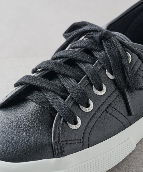 SUPERGA(スペルガ)の「【SUPERGA】3750 VEGAN TUMB MATERIAL LEATHER(スニーカー・レディース・ブラック/ホワイト・36/37/38/39)」の7枚目の写真