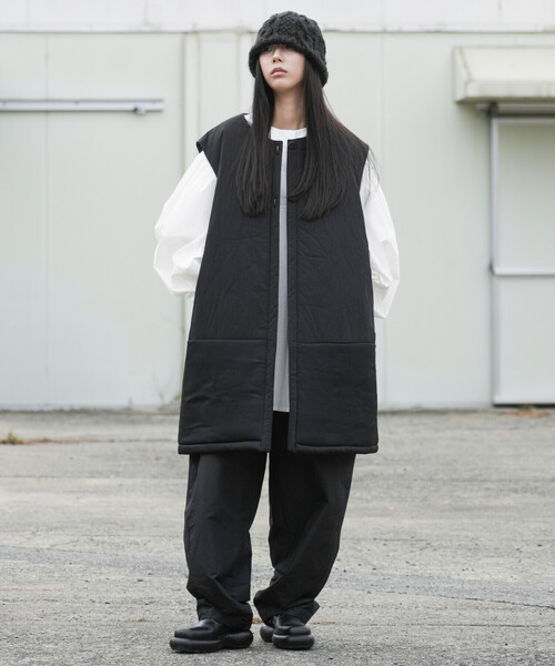 Bshop（ビショップ）の「eunoia | パフスリーブ オーバーサイズシャツ WOMEN（シャツ/ブラウス・レディース・ブラック/ホワイト・ONE）」の12枚目の写真