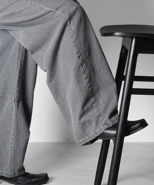 Confirm（コンファーム）の「AW リジット / ワンウォッシュ バレルレッグ リベットデニムパンツ ユニセックス 【Confirm】（デニムパンツ・メンズ・グレー/ブラック/インディゴブルー・M/L）」の3枚目の写真
