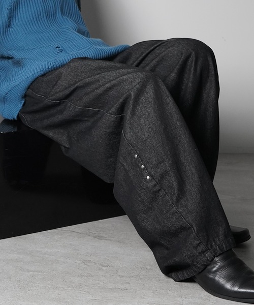 Confirm（コンファーム）の「AW リジット / ワンウォッシュ バレルレッグ リベットデニムパンツ ユニセックス 【Confirm】（デニムパンツ・メンズ・グレー/ブラック/インディゴブルー・M/L）」の2枚目の写真