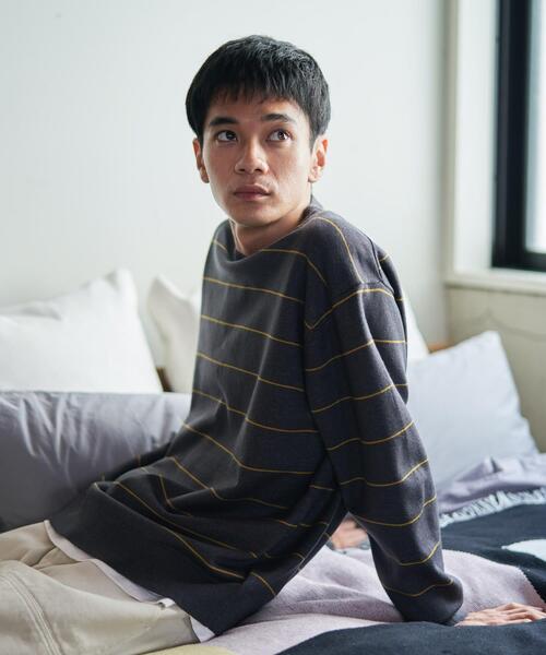 URBAN RESEARCH DOORS（アーバンリサーチドアーズ）の「『仁村紗和さん着用』『UR TECH 200日ニット』クルーネック（ニット/セーター・メンズ・チャコールグレー/オフホワイト/グレー系その他/ホワイト系その他/ブラウン・MEDIUM/LARGE/X-LARGE）」の8枚目の写真