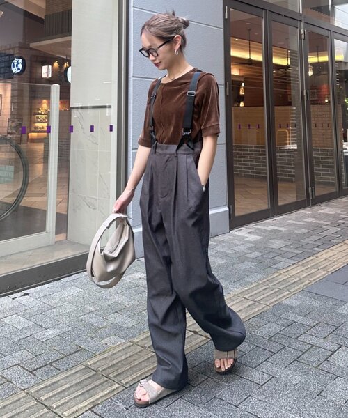 WILLOW(ウィロー)の「【WEB限定】【WILLOW】サスペンダー付きスラックス(サロペット/オーバーオール・レディース・グレー/ブラック・SMALL/MEDIUM)」の19枚目の写真