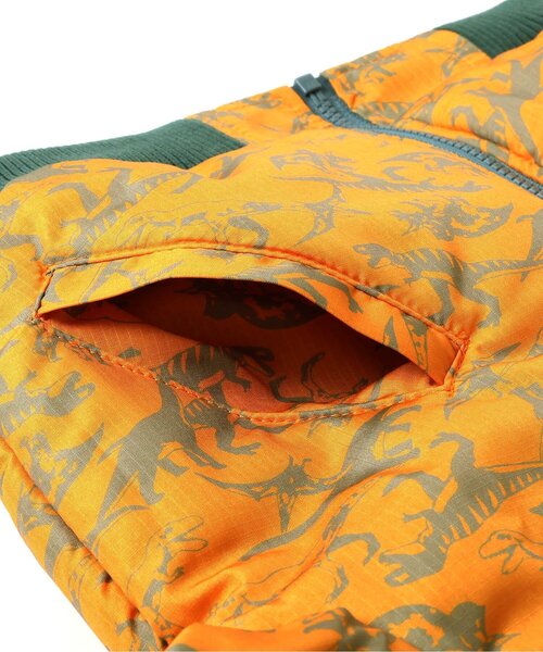 BREEZE(ブリーズ)の「【2WAY】リバーシブルダイナソーMA-1(MA-1・キッズ・カーキ・90/100/120/140)」の22枚目の写真