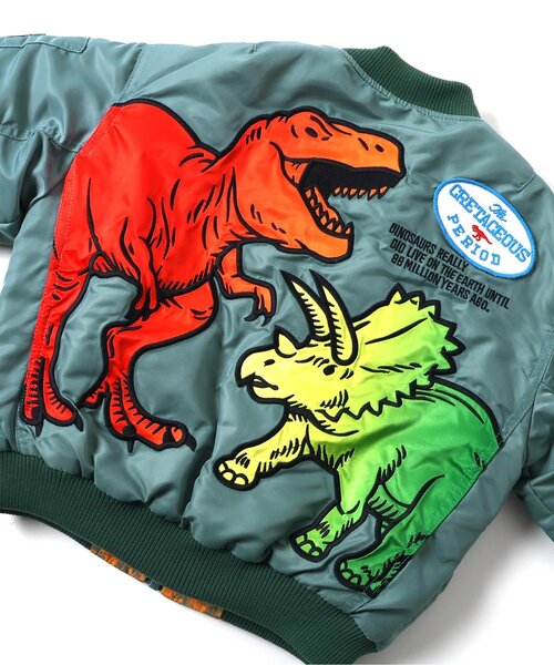 BREEZE(ブリーズ)の「【2WAY】リバーシブルダイナソーMA-1(MA-1・キッズ・カーキ・90/100/120/140)」の12枚目の写真