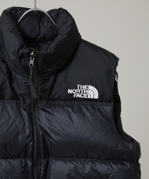THE NORTH FACE(ザノースフェイス)の「THE NORTH FACE/Nuptse Vest(ダウンベスト・レディース・カーキ/ブラック・L)」の6枚目の写真
