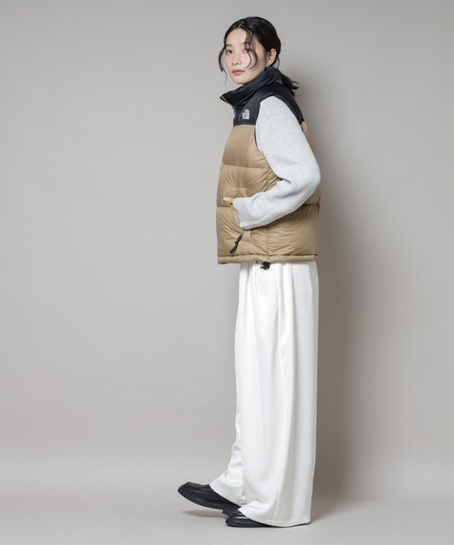 THE NORTH FACE(ザノースフェイス)の「THE NORTH FACE/Nuptse Vest(ダウンベスト・レディース・カーキ/ブラック・L)」の20枚目の写真