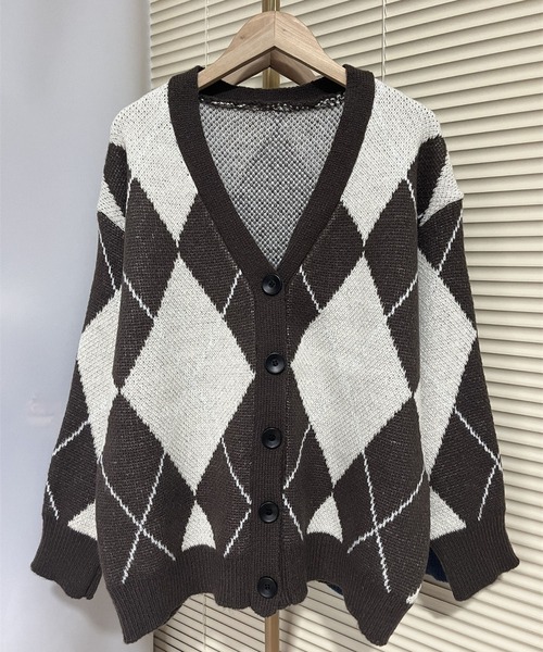 MAISON DE THERESE（メゾン ド テレーズ）の「ダイヤモンド柄のVネックカーディガン（カーディガン/ボレロ・レディース・ブルー/ベージュ/ブラウン・FREE）」の10枚目の写真