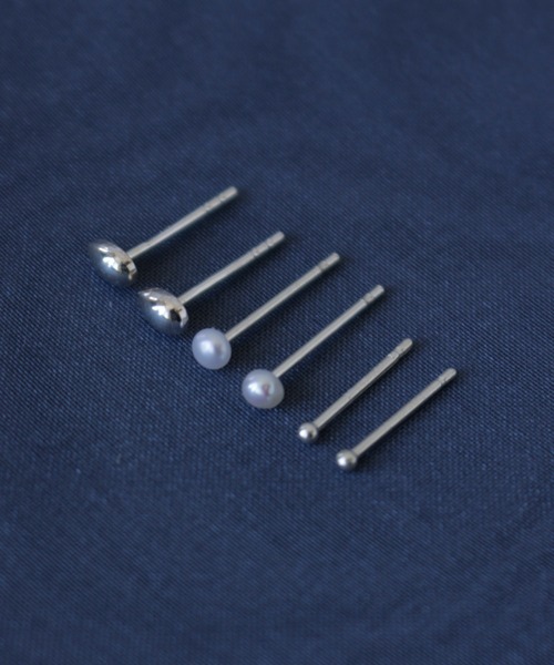 whoseA(フーシー)の「【silver925】DropPearlPierceSET/ドロップパールミニピアスセット(3SET)(ピアス(両耳用)・レディース・シルバー・FREE)」の1枚目の写真