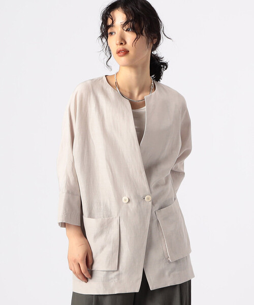 Gabardine K.T（ギャバジンケーティー）の「アセテートリネンタッサー ドルマンスリーブ シャツジャケット（その他アウター・レディース・ベージュ・9号）」の4枚目の写真