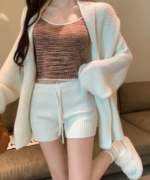 yuue' ( wear )（ユーイ）の「リブニットショートパンツ（その他パンツ・レディース・アイボリー/ブラック/グレー・FREE）」の4枚目の写真