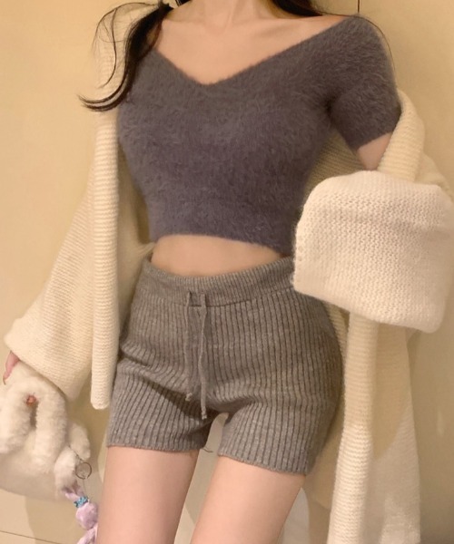 yuue' ( wear )（ユーイ）の「リブニットショートパンツ（その他パンツ・レディース・アイボリー/ブラック/グレー・FREE）」の19枚目の写真