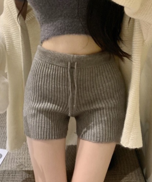 yuue' ( wear )（ユーイ）の「リブニットショートパンツ（その他パンツ・レディース・アイボリー/ブラック/グレー・FREE）」の22枚目の写真