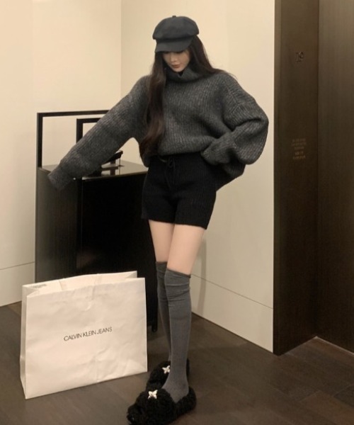 yuue' ( wear )（ユーイ）の「リブニットショートパンツ（その他パンツ・レディース・アイボリー/ブラック/グレー・FREE）」の10枚目の写真