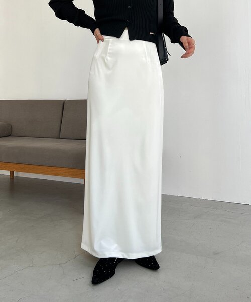 CAPRICIEUX LE'MAGE（カプリシューレマージュ）の「【低身長サイズあり】ベロアIラインスカート（スカート・レディース・ブラウン/オフホワイト/ブラック・36/38/PS）」の2枚目の写真