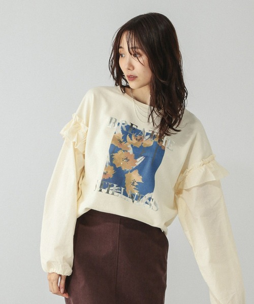 GLOBAL WORK（グローバルワーク）の「フリルプリントスウェットプルオーバー/599584（スウェット・レディース・オフホワイト/ダークグレー/ライトグレー・MEDIUM/LARGE）」の2枚目の写真