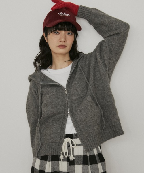 MERLOT（メルロー）の「ダブルジップニットパーカー（パーカー・レディース・グレー/レッド/ブルー/ネイビー・FREE）」の16枚目の写真