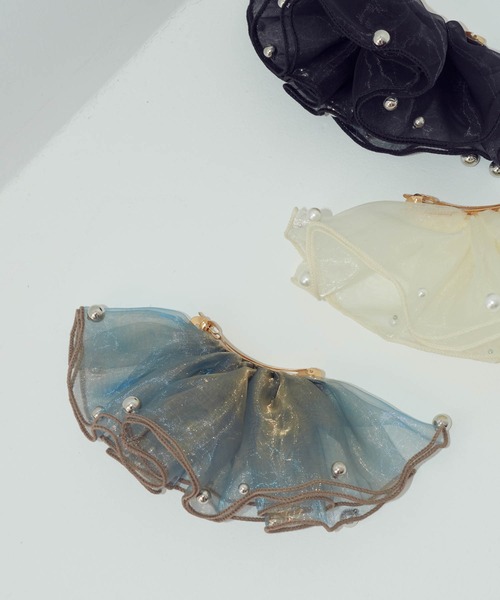 GOLDY（ゴールディ）の「スフィアー シアー フリル バレッタ（バレッタ/ヘアクリップ・レディース・ブラック系1/ブルー系1/ブラック系2/ブルー系2/ホワイト系2/ホワイト系1/パープル系2/ブラウン系1/ブラウン系2/グレー系2/パープル系1/グレー系1・FREE）」の18枚目の写真