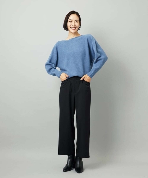 MICHEL KLEIN（ミッシェル・クラン）の「［定番人気/新色追加］裏起毛ワイドクロップドパンツ(機能素材)（その他パンツ・レディース・ブラック/アイボリー/ベージュ/ライトグレー・38）」の6枚目の写真