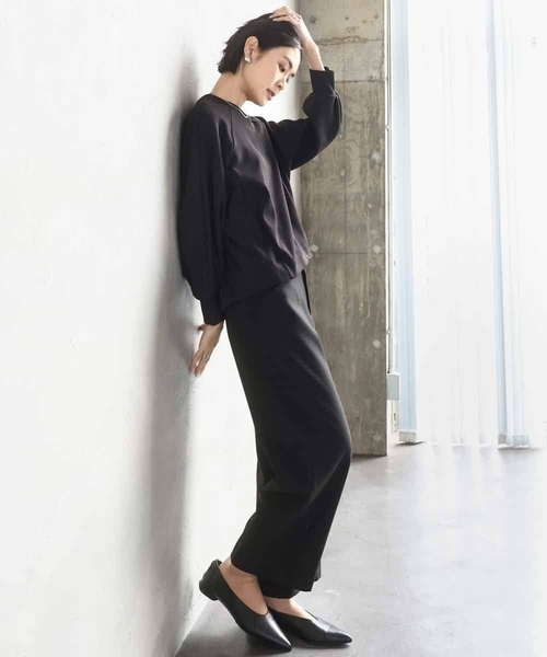 MICHEL KLEIN（ミッシェル・クラン）の「［定番人気/新色追加］裏起毛ワイドクロップドパンツ(機能素材)（その他パンツ・レディース・ブラック/アイボリー/ベージュ/ライトグレー・38）」の11枚目の写真