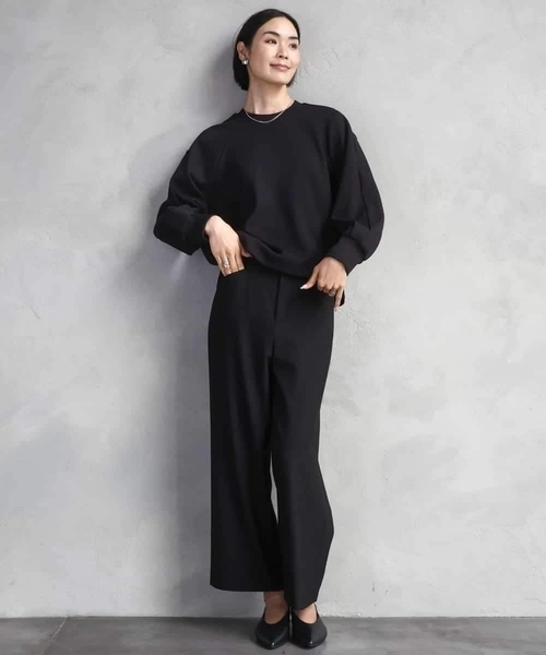 MICHEL KLEIN（ミッシェル・クラン）の「［定番人気/新色追加］裏起毛ワイドクロップドパンツ(機能素材)（その他パンツ・レディース・ブラック/アイボリー/ベージュ/ライトグレー・38）」の12枚目の写真
