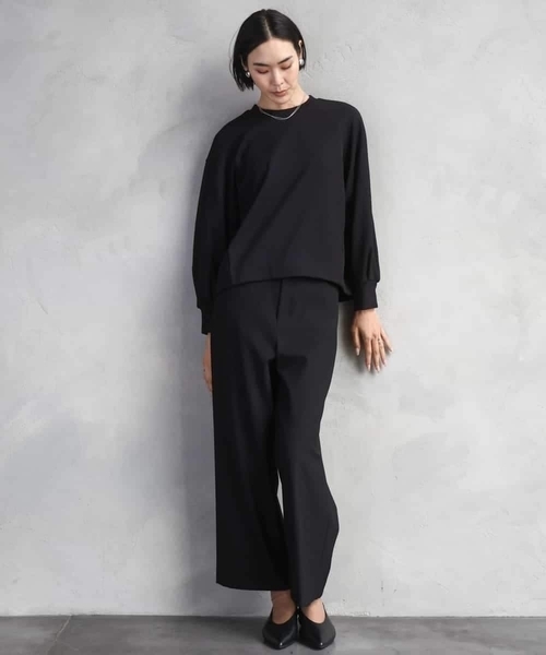 MICHEL KLEIN（ミッシェル・クラン）の「［定番人気/新色追加］裏起毛ワイドクロップドパンツ(機能素材)（その他パンツ・レディース・ブラック/アイボリー/ベージュ/ライトグレー・38）」の13枚目の写真