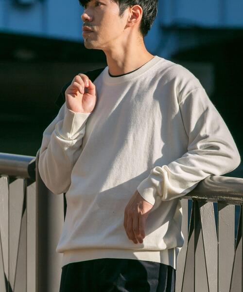 URBAN RESEARCH ROSSO MEN（アーバンリサーチロッソメン）の「コットンカシミヤクルーネックニット（ニット/セーター・メンズ・ブルー/グレー/ブラック/アイボリー/グレー系その他・LARGE/MEDIUM）」の2枚目の写真