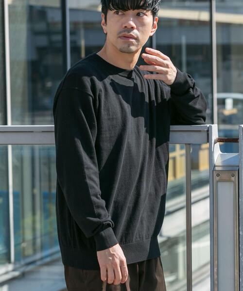 URBAN RESEARCH ROSSO MEN（アーバンリサーチロッソメン）の「コットンカシミヤクルーネックニット（ニット/セーター・メンズ・ブルー/グレー/ブラック/アイボリー/グレー系その他・LARGE/MEDIUM）」の21枚目の写真