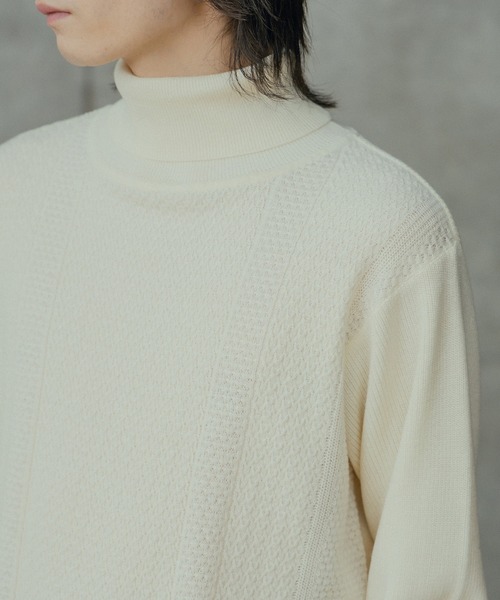 RATTLE TRAP(ラトルトラップ)の「12Gウール混ハイゲージタートルネック(ニット/セーター・メンズ・ベージュ/ホワイト/ブラック・LL/L/M)」の17枚目の写真