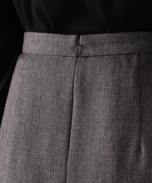 PROPORTION BODY DRESSING(プロポーションボディドレッシング)の「ラッフルディティールスカート / 1215220111(スカート・レディース・ダークグレー/ブラウン・P/S/MEDIUM)」の16枚目の写真