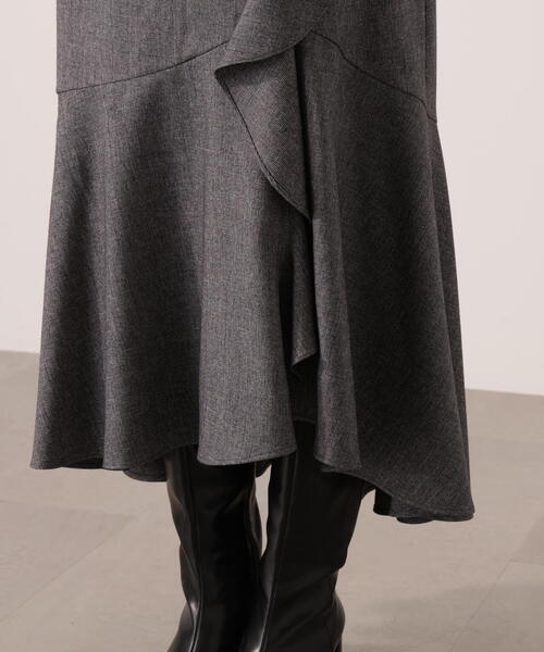 PROPORTION BODY DRESSING(プロポーションボディドレッシング)の「ラッフルディティールスカート / 1215220111(スカート・レディース・ダークグレー/ブラウン・P/S/MEDIUM)」の15枚目の写真