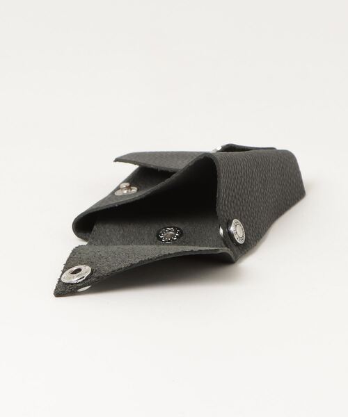 GUIONNET(ギオネ)の「GUIONNET 四方巡り ギオネ しほうめぐり 名刺入れ 簡易梱包(名刺入れ・メンズ・ブラック・FREE)」の18枚目の写真