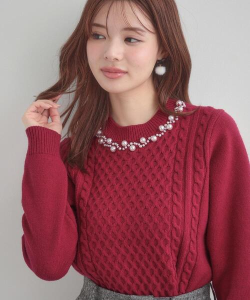 couture brooch（クチュールブローチ）の「【きれいめ】パール調デザイン アラン柄ニット（ニット/セーター・レディース・アイボリー/ライトグレー/ボルドー・36/38/42）」の3枚目の写真