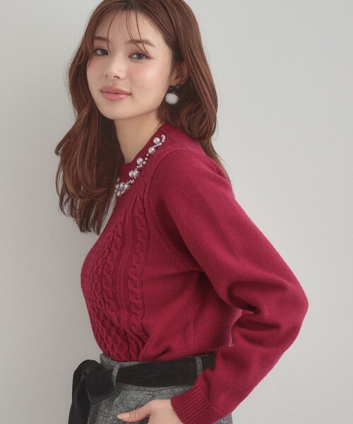 couture brooch（クチュールブローチ）の「【きれいめ】パール調デザイン アラン柄ニット（ニット/セーター・レディース・アイボリー/ライトグレー/ボルドー・36/38/42）」の14枚目の写真