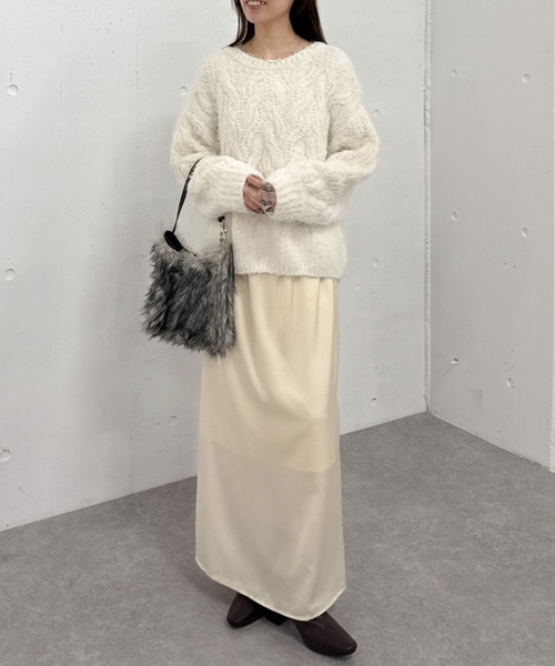 archives（アルシーヴ）の「サテンナロースカート（スカート・レディース・グレー/ブラック/アイボリー・MEDIUM）」の11枚目の写真