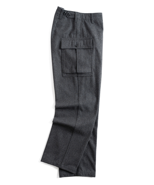 WILD BRICKS(ワイルドブリックス)の「W24 WOOL MILITARY PANTS (grey)(その他パンツ・メンズ・その他・MEDIUM/LARGE/X-LARGE)」の3枚目の写真